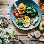 People have been turning to low-carb diets for a long time. Learn why people love low-carb diets so much and how it can help you beat your sugar addiction.